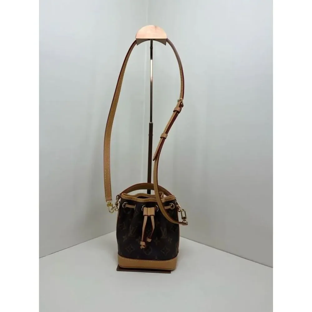 Louis Vuitton Women Pre-Loved Bag Very Good Condition